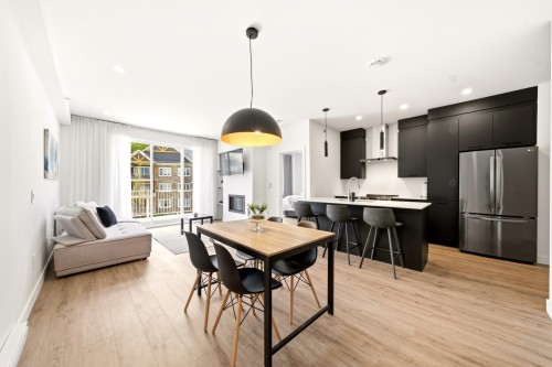 Overall view - 303-240 Rue Du Cercle-Des-Cantons, Bromont, QC - Indoor