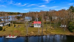 87 1re rue du Lac-St-Charles Saint-Benoît-Labre, QC G0M 1P0