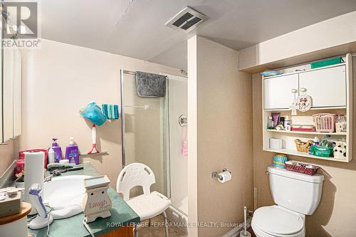656 St Felix Street, Cornwall, ON - Indoor Photo Showing Bathroom