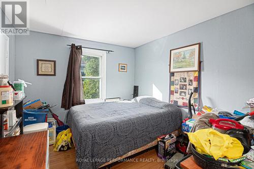 656 St Felix Street, Cornwall, ON - Indoor Photo Showing Bedroom