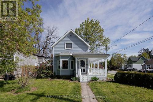 23 MALAKOFF STREET  St. Thomas, ON N5P 1L5