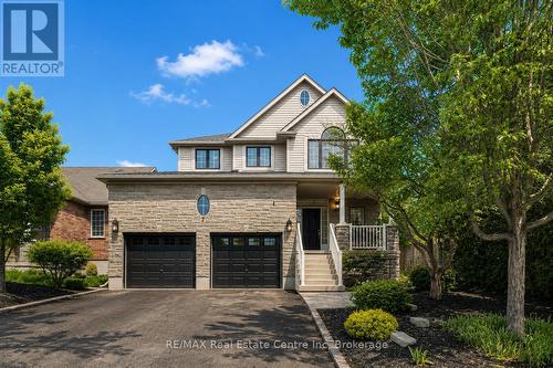 7 HARDY STREET  Guelph (St. George's), ON N1E 5G4