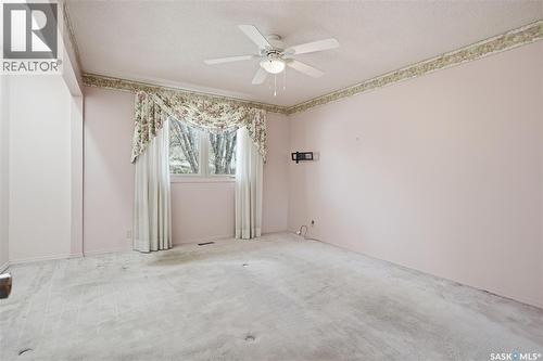 2 Culliton Crescent, Regina, SK - Indoor