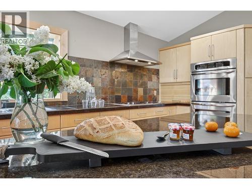 3929 Gallaghers Circle, Kelowna, BC - Indoor Photo Showing Other Room