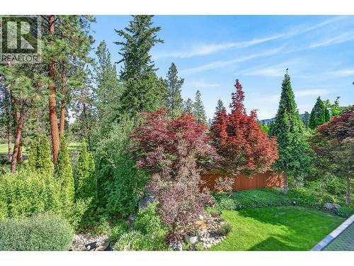 3929 Gallaghers Circle, Kelowna, BC - Outdoor