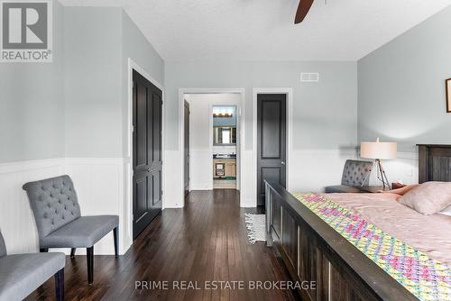 72323 Bluewater Highway, Bluewater (Hay), ON - Indoor Photo Showing Bedroom