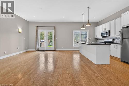 UNIT A - 167 Walnut Street S, Hamilton, ON - Indoor Photo Showing Kitchen With Upgraded Kitchen