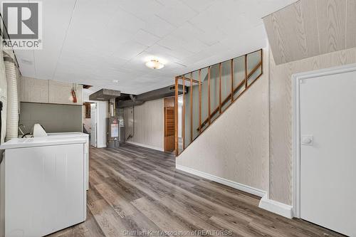35 Peter Street, Chatham, ON - Indoor Photo Showing Laundry Room