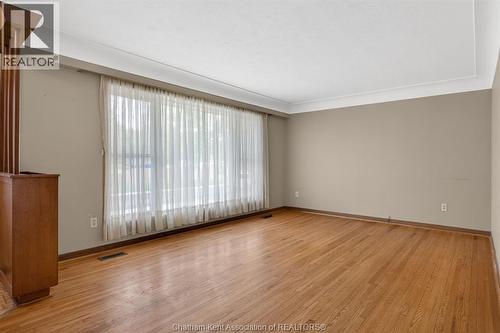 35 Peter Street, Chatham, ON - Indoor Photo Showing Other Room