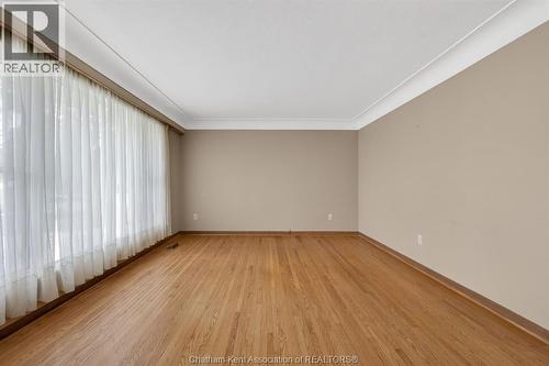35 Peter Street, Chatham, ON - Indoor Photo Showing Other Room