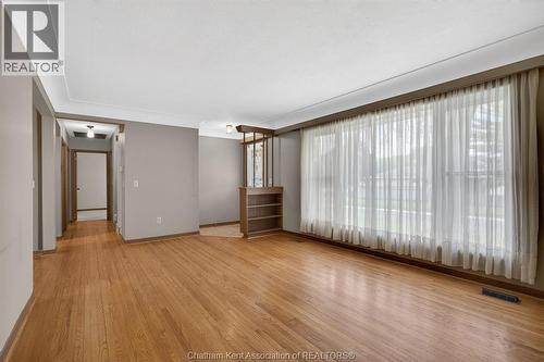 35 Peter Street, Chatham, ON - Indoor Photo Showing Other Room