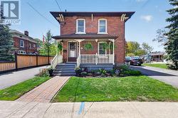 230 CENTRE STREET N Greater Napanee (Greater Napanee), ON K7R 1P1