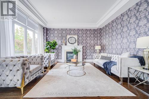 9 Berkshire Crescent, Markham, ON - Indoor