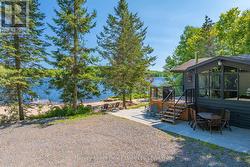 257 NORTH DEER LAKE ROAD Huntsville (Stephenson), ON P0B 1L0