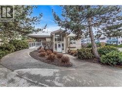 Clubhouse - 