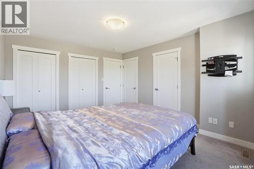 4521 E Keller Avenue, Regina, SK - Indoor Photo Showing Bedroom