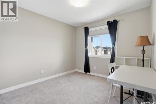 4521 E Keller Avenue, Regina, SK - Indoor