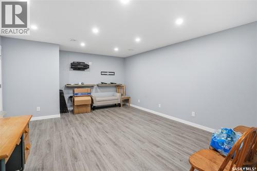 4521 E Keller Avenue, Regina, SK - Indoor