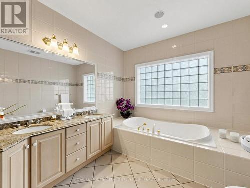 48 Buggey Lane, Ajax, ON - Indoor Photo Showing Bathroom
