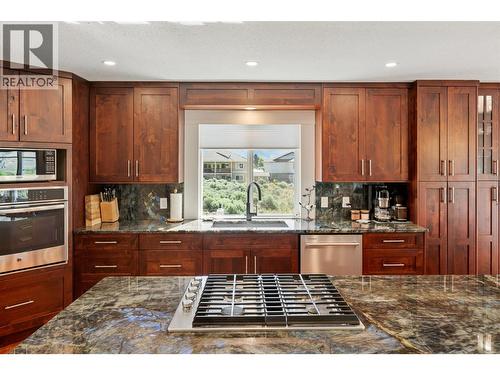 101 2Nd Avenue, Keremeos, BC - Indoor Photo Showing Kitchen
