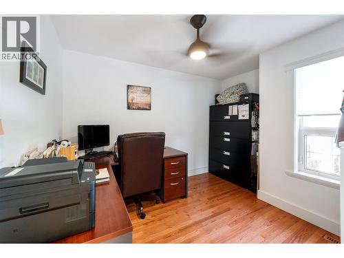 101 2Nd Avenue, Keremeos, BC - Indoor Photo Showing Office