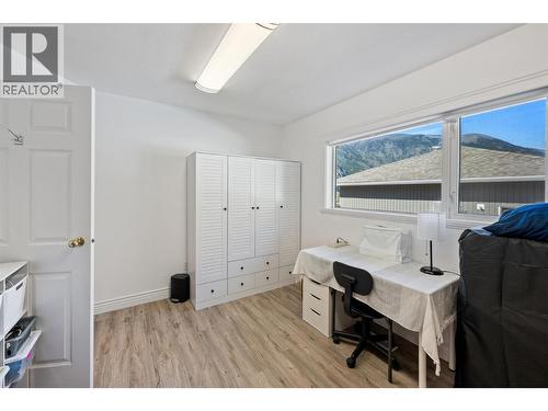 101 2Nd Avenue, Keremeos, BC - Indoor