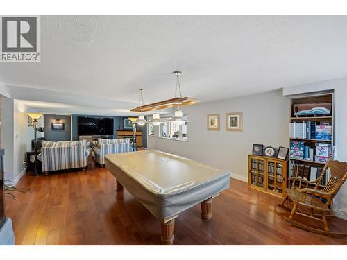 101 2Nd Avenue, Keremeos, BC - Indoor