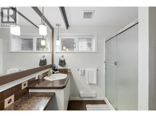 101 2Nd Avenue, Keremeos, BC - Indoor Photo Showing Other Room