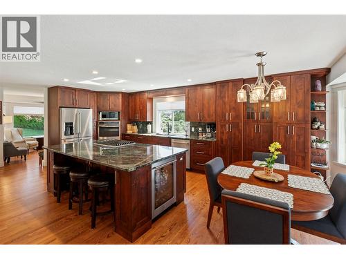 101 2Nd Avenue, Keremeos, BC - Indoor
