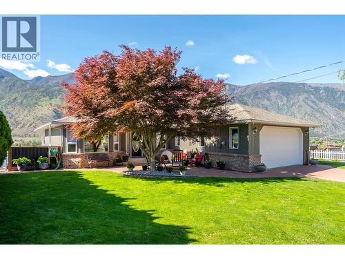101 2Nd Avenue, Keremeos, BC - Outdoor