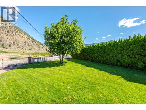 101 2Nd Avenue, Keremeos, BC - Outdoor