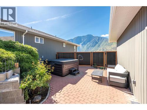 101 2Nd Avenue, Keremeos, BC - Outdoor With Deck Patio Veranda With Exterior