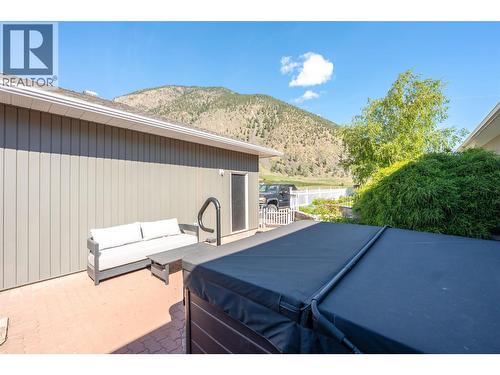 101 2Nd Avenue, Keremeos, BC - Outdoor
