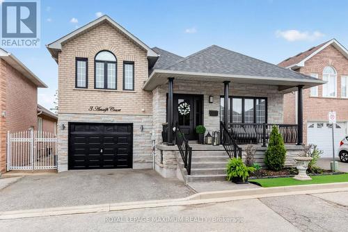 3 AMALFI COURT  Vaughan, ON L4L 9S2