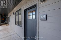 305 - 12 BECKWITH LANE  Blue Mountains, ON L9Y 0A4