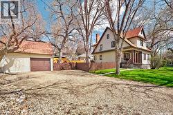 1108 Redland AVENUE  Moose Jaw, SK S6H 3P3