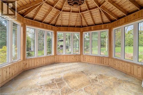 4646 Sideroad 20 N, Puslinch, ON - Indoor Photo Showing Other Room