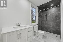 Main Floor Bathroom - 