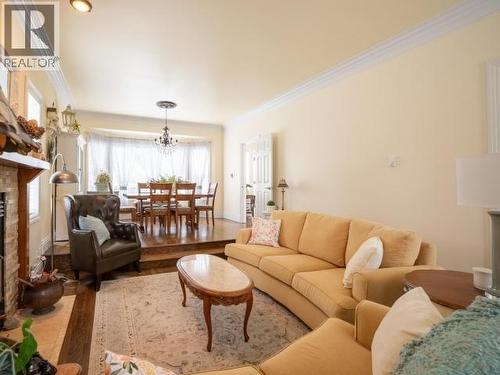 10067 Highway 101, Powell River, BC - Indoor Photo Showing Living Room With Fireplace