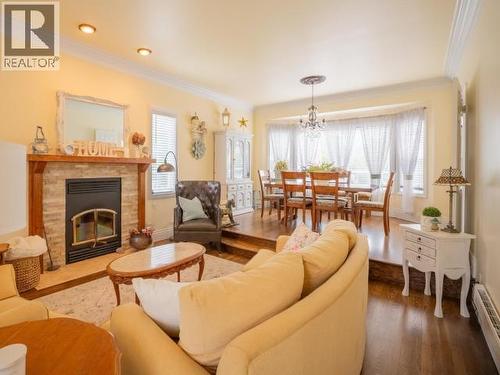 10067 Highway 101, Powell River, BC - Indoor Photo Showing Living Room With Fireplace