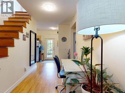 10067 Highway 101, Powell River, BC - Indoor
