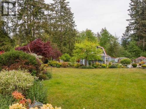 10067 Highway 101, Powell River, BC - Outdoor