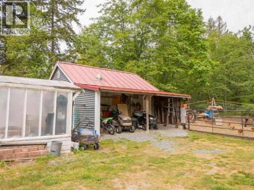 10067 Highway 101, Powell River, BC - Outdoor With Deck Patio Veranda