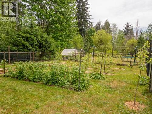 10067 Highway 101, Powell River, BC - Outdoor