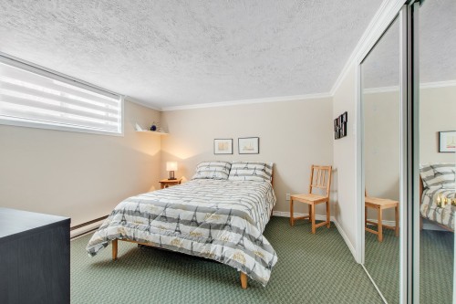 Chambre à coucher - 425 Rue Perras, Laval (Auteuil), QC - Indoor Photo Showing Bedroom