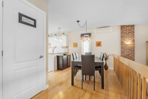 Salle à manger - 425 Rue Perras, Laval (Auteuil), QC - Indoor Photo Showing Dining Room