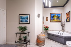 Salle de bains attenante à la CCP - 