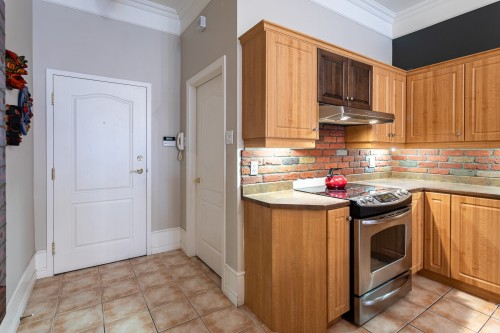 Hall d'entrée/Vestibule - 4-165 Rue Radisson, Trois-Rivières, QC - Indoor Photo Showing Kitchen