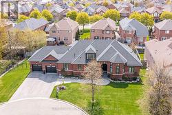 15 BIMMER PLACE Brampton, ON L7A 1J4