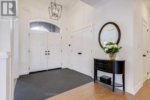 15 Bimmer Place, Brampton, ON - Indoor Photo Showing Other Room